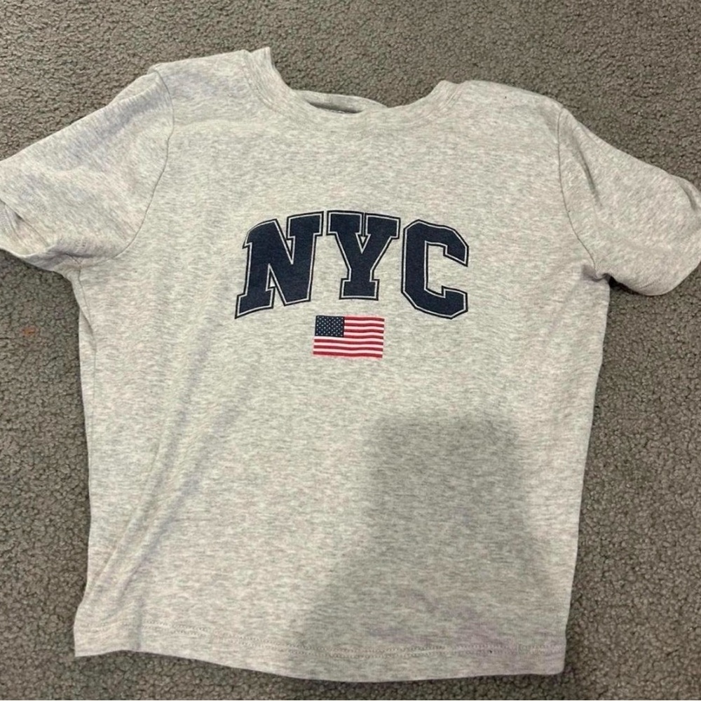 Hollister Gray NYC Kids Tee with Flag